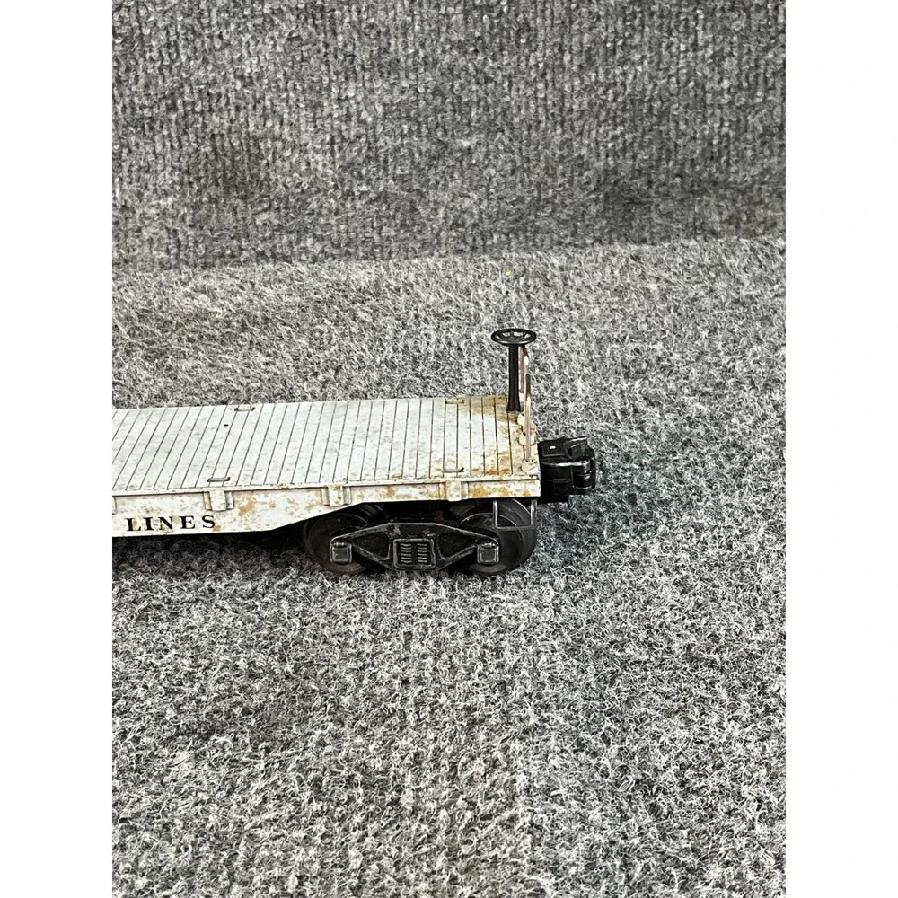 Vintage Lionel Lines 6411 Flatcar O Gauge Train Model Metal Base Collector Piece